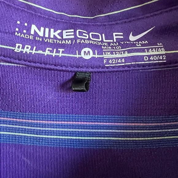 NikeGolf sleeveless Golf Shirt. Size Medium - Picture 2 of 7